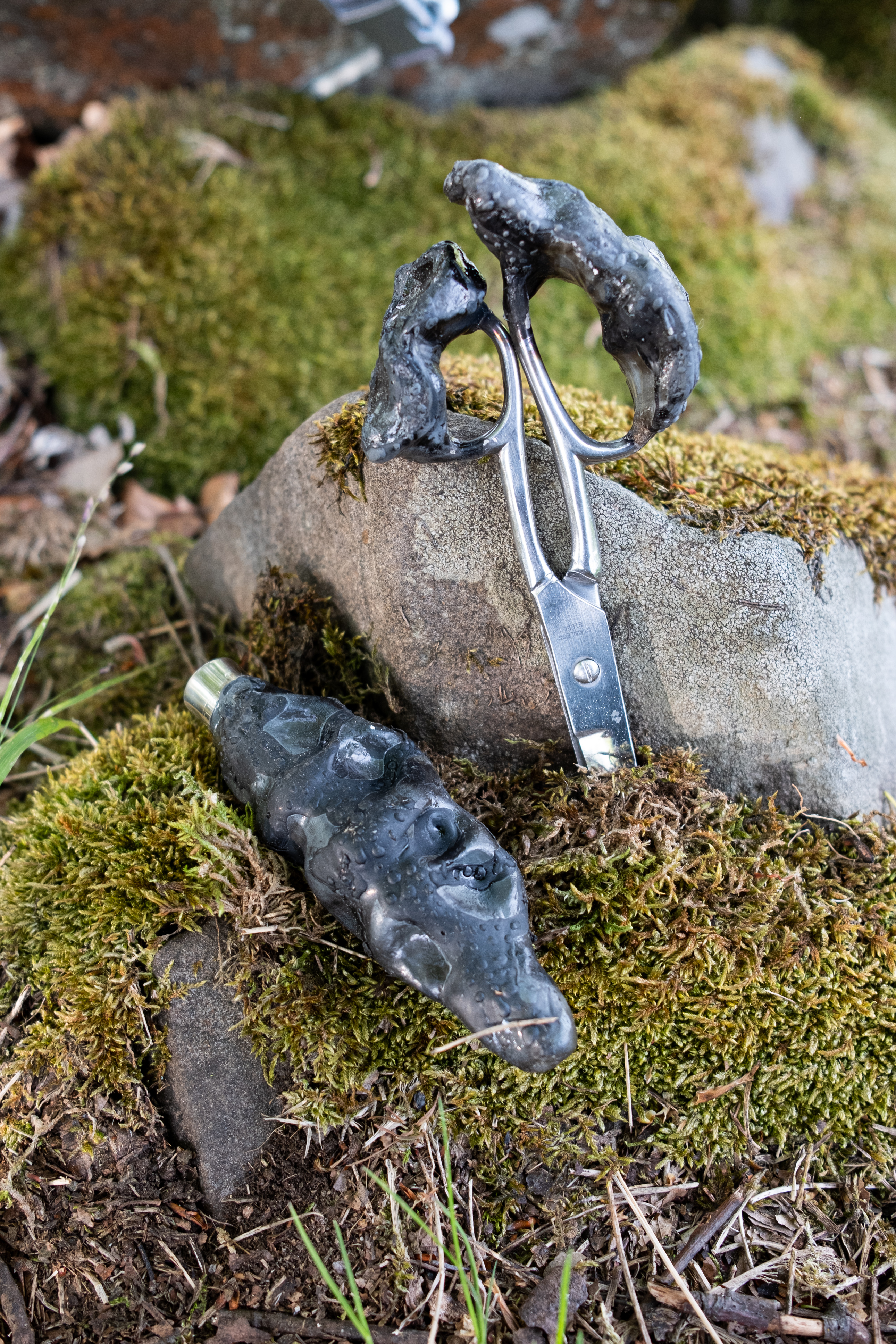 2020 05 Burial Of The White Man For Erik Niedling, Thuringia — Lotte Meret Effinger II — Jeronim Horvat